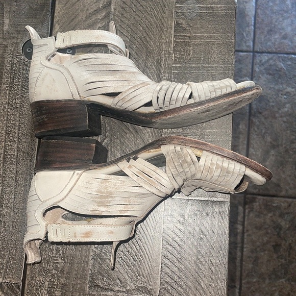 Freebird by Steven Arrow Heeled Sandal size 9 - Picture 8 of 13